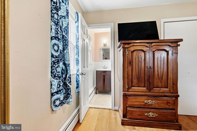 8911 PEABODY ST, Manassas, VA 20110