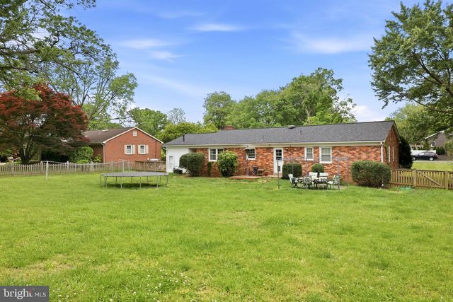 8911 PEABODY ST, Manassas, VA 20110