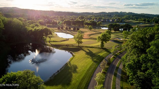 104 Azalea Lane, Loudon, TN 37774