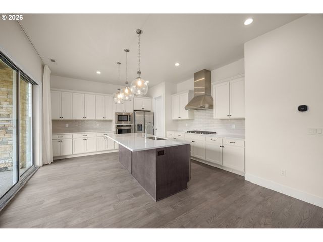 16017 Nw RIDGELINE St, Portland, OR 97229