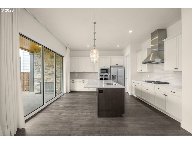 16017 Nw RIDGELINE St, Portland, OR 97229