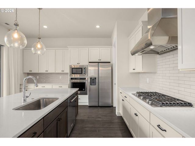 16017 Nw RIDGELINE St, Portland, OR 97229