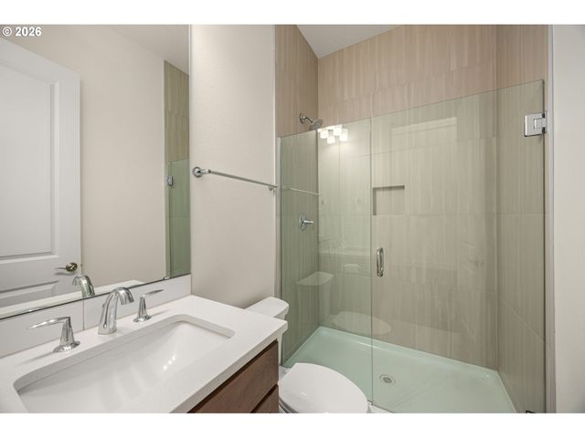 16017 Nw RIDGELINE St, Portland, OR 97229