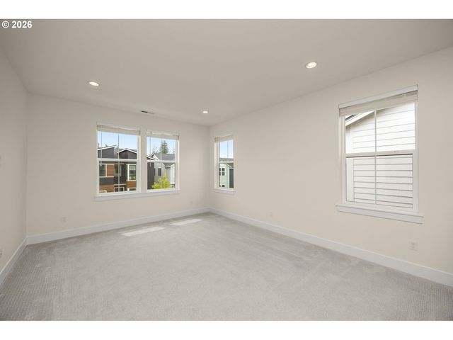 16017 Nw RIDGELINE St, Portland, OR 97229