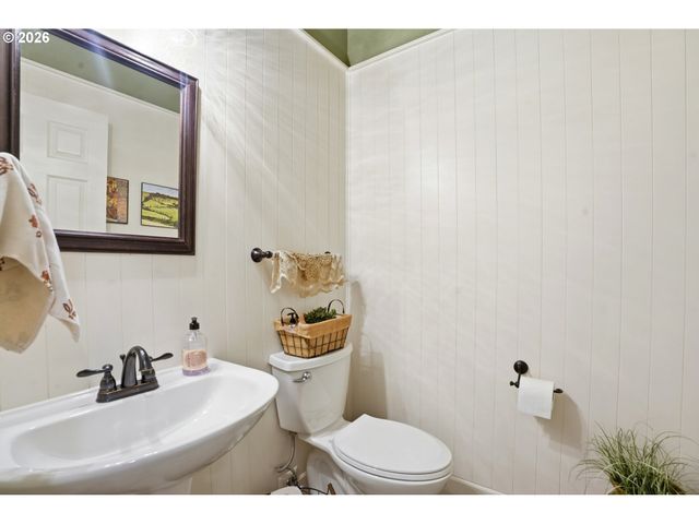 20020 Sw 59th Ter, Tualatin, OR 97062