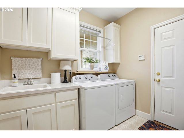 20020 Sw 59th Ter, Tualatin, OR 97062