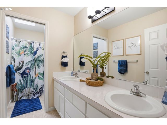 20020 Sw 59th Ter, Tualatin, OR 97062