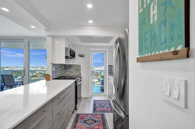 2715 N Ocean Boulevard 17f, Fort Lauderdale, FL 33308