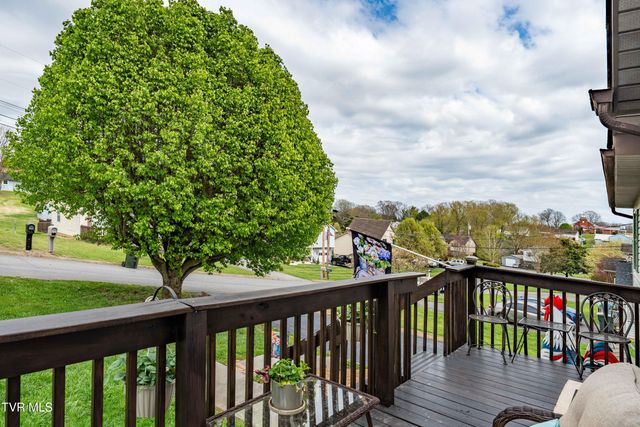 253 Springview Drive, Gray, TN 37615