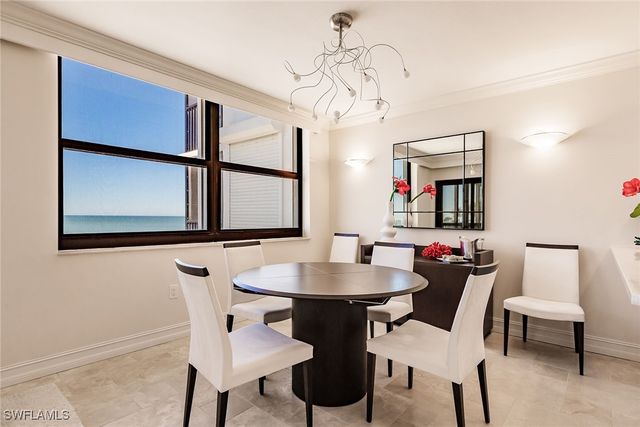 9375 Gulf Shore DR 302, Naples, FL 34108