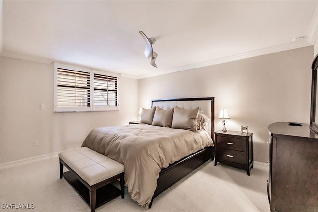 9375 Gulf Shore DR 302, Naples, FL 34108