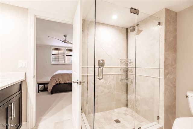 9375 Gulf Shore DR 302, Naples, FL 34108