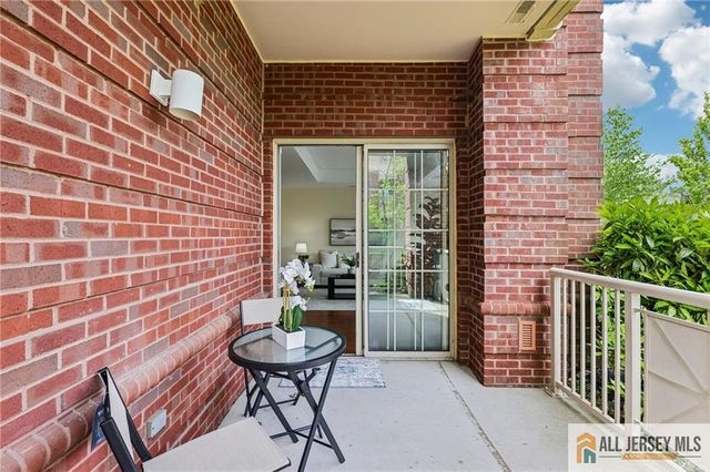 2000 Windrows Drive 2019, Plainsboro, NJ 08540
