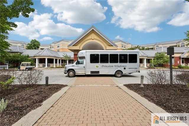2000 Windrows Drive 2019, Plainsboro, NJ 08540