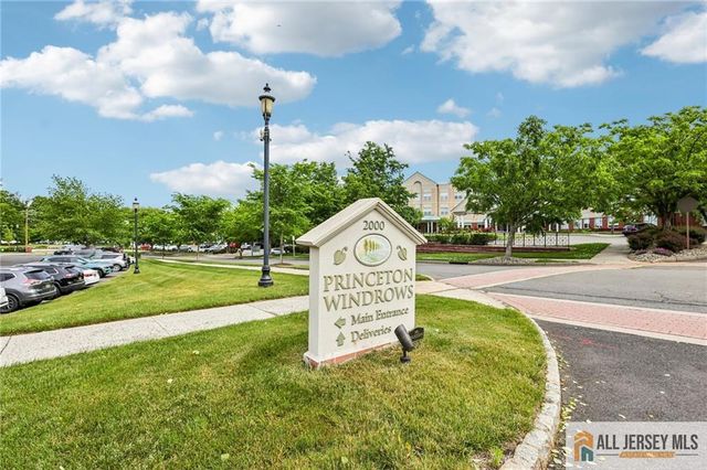 2000 Windrows Drive 2019, Plainsboro, NJ 08540