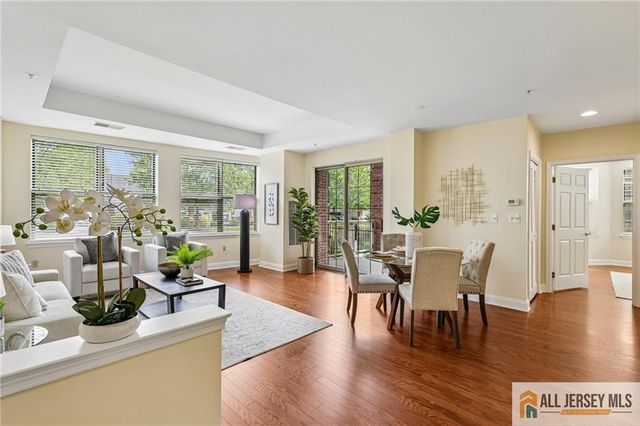 2000 Windrows Drive 2019, Plainsboro, NJ 08540