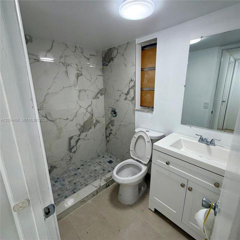 8775 Park Blvd 305, Miami, FL 33172