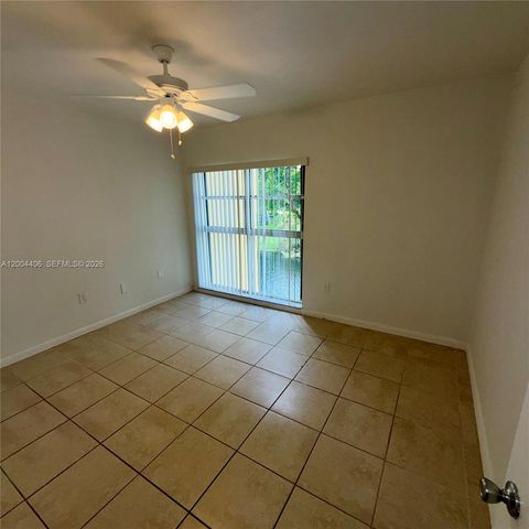 8775 Park Blvd 305, Miami, FL 33172