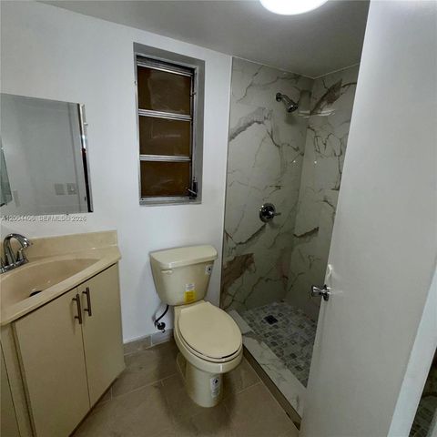 8775 Park Blvd 305, Miami, FL 33172