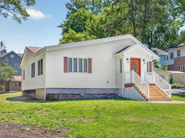 14 Forest Glen Road, Valley Cottage, NY 10989