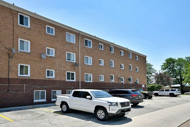 1112 N Harlem Avenue 1, River Forest, IL 60305