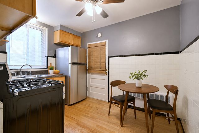 1112 N Harlem Avenue 1, River Forest, IL 60305