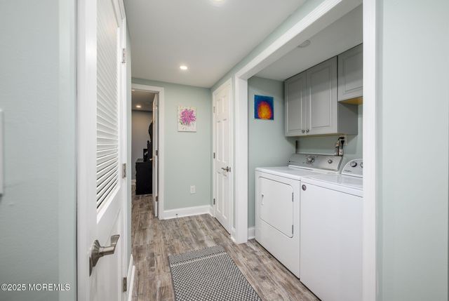 2 Darien Circle, Howell, NJ 07731