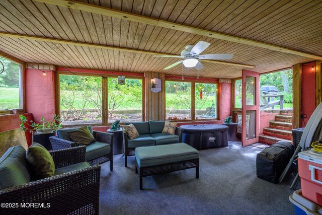 2 Darien Circle, Howell, NJ 07731