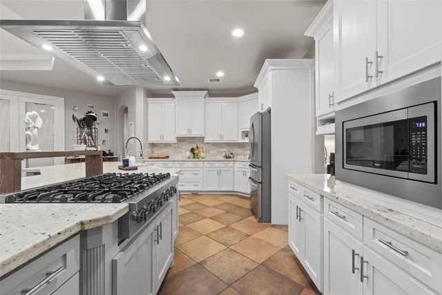 4802 Shadow Grass Drive, Katy, TX 77493