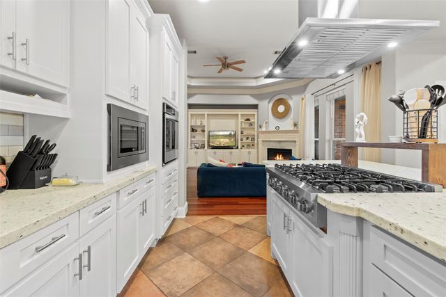 4802 Shadow Grass Drive, Katy, TX 77493