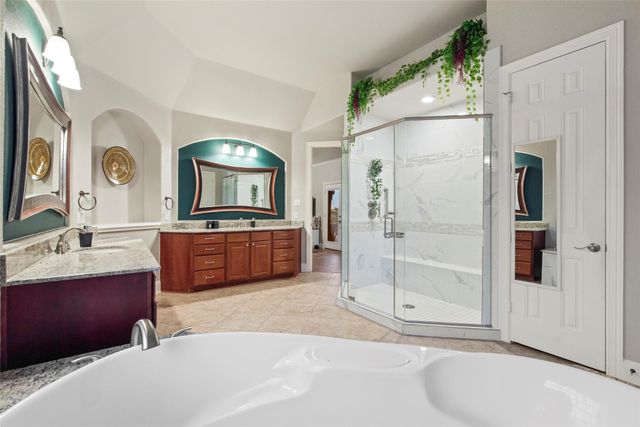 4802 Shadow Grass Drive, Katy, TX 77493