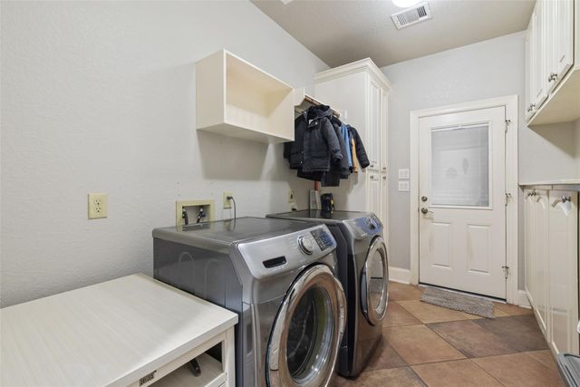 4802 Shadow Grass Drive, Katy, TX 77493