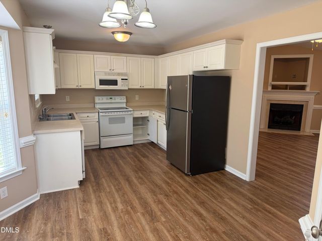 313 Opal Lane, Clayton, NC 27520