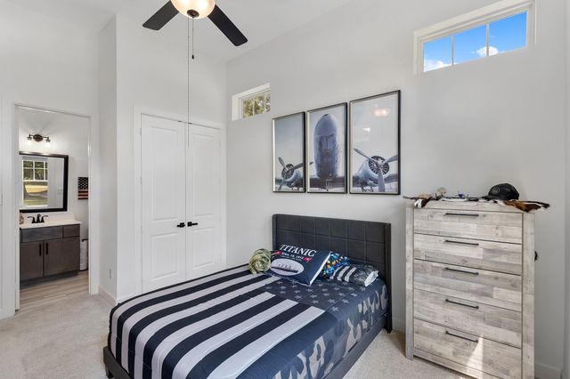 291 Vista Del Lago Drive, Huffman, TX 77336