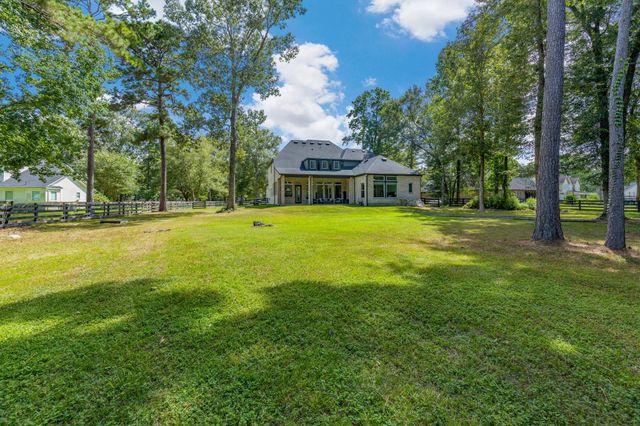 291 Vista Del Lago Drive, Huffman, TX 77336