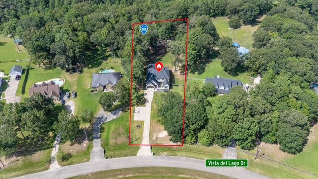 291 Vista Del Lago Drive, Huffman, TX 77336
