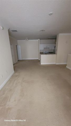430 SOUTHERN PECAN CIRCLE 203, Winter Garden, FL 34787