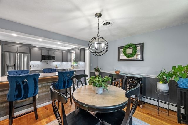 21 Border Rd, Reading, MA 01867