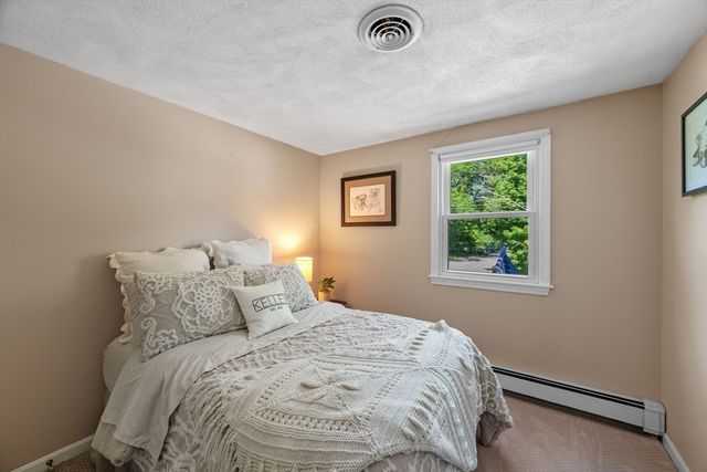21 Border Rd, Reading, MA 01867