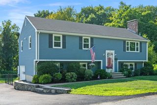 21 Border Rd, Reading, MA 01867