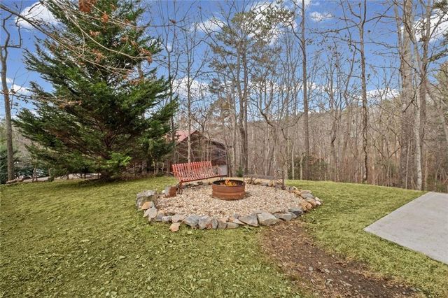 30 Cypress Circle, Ellijay, GA 30540