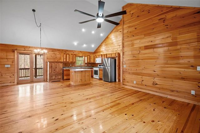 30 Cypress Circle, Ellijay, GA 30540