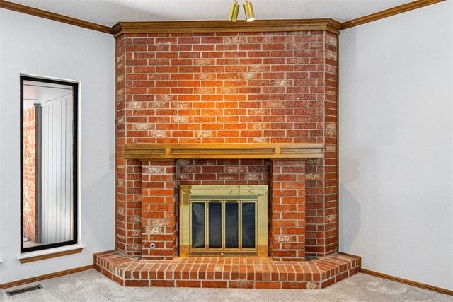 916 Fox Hill Drive, Edmond, OK 73034