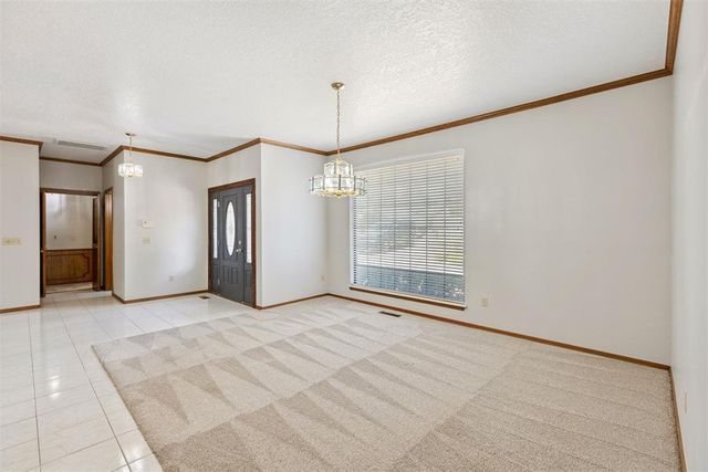 916 Fox Hill Drive, Edmond, OK 73034