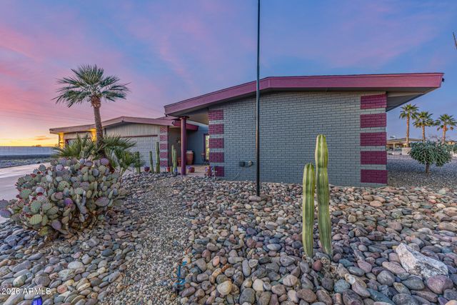 11210 W PUEBLO Court, Sun City, AZ 85373