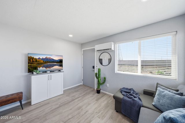 11210 W PUEBLO Court, Sun City, AZ 85373