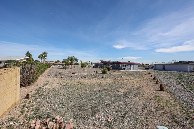 11210 W PUEBLO Court, Sun City, AZ 85373