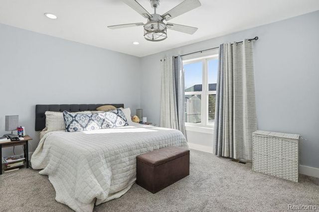 7812 Yorkshire Drive, Almont, MI 48003