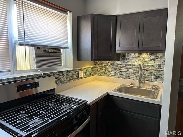 6614 Devonshire Avenue, St Louis, MO 63109