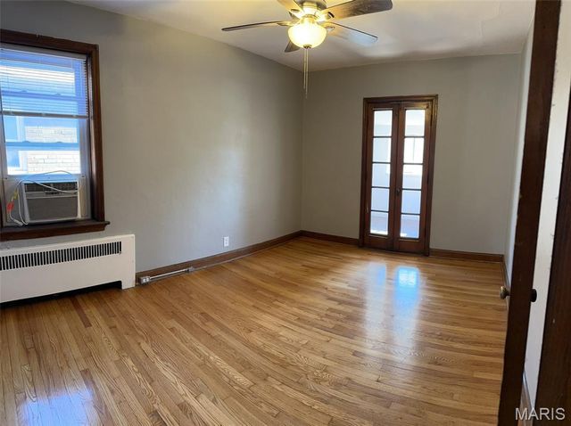 6614 Devonshire Avenue, St Louis, MO 63109